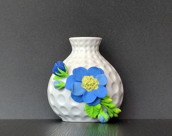 4" light blue decorative vase