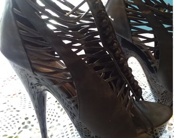 Fredericks of Hollywood Black Platform Stiletto Heels