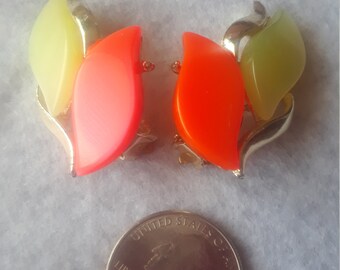 Vintage retro style clip on earrings neon Orange and lite green.