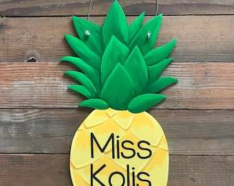 Pineapple Door Sign-Teacher Sign-Welcome Sign-Pineapple Sign-Gift-14x7"