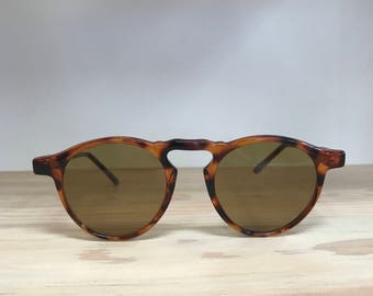 Round Vintage sunglasses tortoise black
