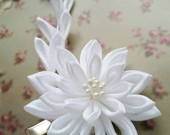 Kanzashi Snow White Bridal Flower Fabric Flower Hair Clip