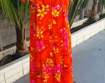 Vintage 1960's Hawaiian A-line maxi dress Size M ( label says 12)