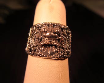 Unique Sterling Silver Ring - 5.5