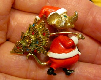 Early Rare JJ Jonette Jewelry Signed Santa Mouse W/ Multi Rhinestone Christmas Tree Brooch Pin BOOK PIECE Holiday Vintage Costume Jewelry