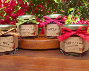 SUMMER WEDDING FAVORS!! Summer Wedding Jam Favors -- 100 - 1.5oz jars New Summer Jam Flavors, Raffia Ribbon, & Custom Label