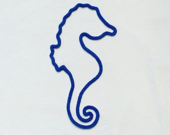 French knitting - model 2 seahorse / wall decor