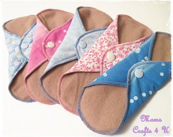 Starter Kit .. Cloth Mama Pads Sampler Set of 30 .. Light to Regular Flow Coverage FREE Shipping