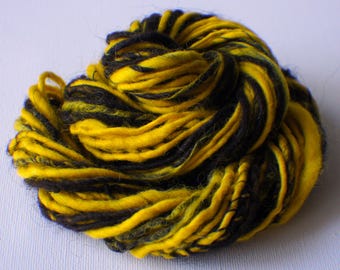 SALE: Bulky handspun yarn, Thick and Thin Yarn, Art Yarn, knitting supplies crochet supplies