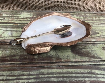 FREE SHIPPING!! Oyster shell Coffee spoon rest (with or w/o coffee spoon)
