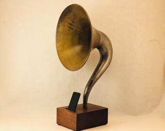 Acoustic Speaker, iPhone Speaker, Magnavox Speaker, Wireless Speaker, iPhone Amplifier, iPhone Amp, iPhone Stand, iPhone Dock, Speaker