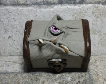 Monster Trinket Dice Box Ring Treasure Chest Desk Organizer Small Storage Stash Gray Leather Harry Potter Labyrinth 281