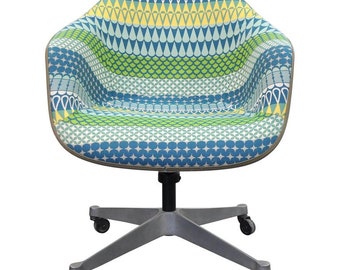 Eames for Herman Miller Fiberglass Shell DAT-1 Office Chair