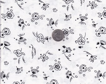 One yard - White Flower Toss - Doodle by Alice Kennedy - Timeless Treasures cotton quilt fabric