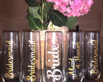 2+ Custom Bridal Party Champagne Glasses-Girlfriend Champagne Glasses-Maid of Honor Champagne Glasses-Wedding Glasses-Bridesmaid Glasses