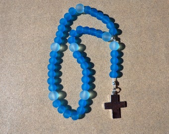 Lutheran Prayer Beads, Turquoise and Light Blue Frosted Glass Beads, Silver Plated Pewter Cross, Protestant Prayer Beads, Christian Gifts