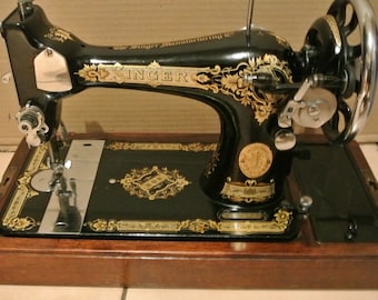 Singer 28K Vintage Sewing Machine , sewing machine, Antique singer,vintage Home Decor, Decorative Art, Vintage dresses, cushion, dollsewing