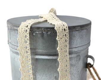 Lace cotton color off-white 1.4 cm wide
