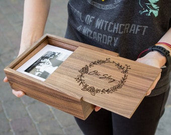 5x7" Walnut Wood Photo Box - Wedding Card Box Storage - Print Proof Box - Photography Presentation Box (Optional Custom Laser Engraving)