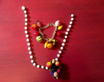 1950s Necklace Bracelet / Fruit Necklace / Vintage Necklace Bracelet / Fruit Costume Jewelry