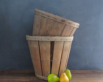 Vintage Orchard Basket, Apple Basket Vintage, Fruit Basket, Split Wood Basket, Farmhouse Decor, Rustic Wedding Decor, Bushel Basket