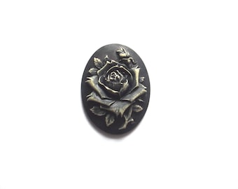 1 pink embossed cabochon 30 x 40 mm