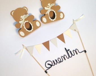 Cake topper flags with name in black, personalized aluminum wire. Dimensions: 21 to 25cm