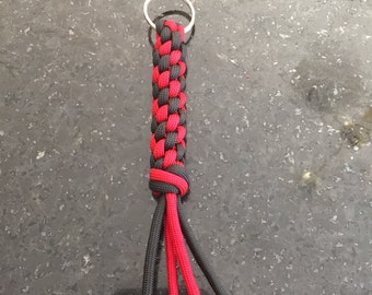 Paracord Keychain (round)