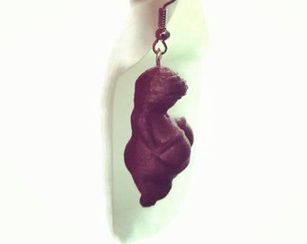 Venus of Willendorf Figurine Exact Replica Paleolithic Stone Age Gold Dangle Jewellery Drop Earrings #Venus #Etsy #Jewellery