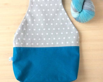Bag knitted or crocheted mobile - pouch with polka dots for your outstanding