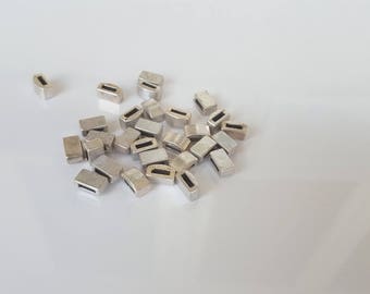 4 silver rectangular metal 10x6mm