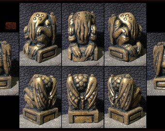 Made To Order 2 1/4" CUSTOM COLOR - Metallic Cthulhu Idol - Hand Carved Miniature Cast in Resin - Lovecraft Mythos - Cult Relic Artifact