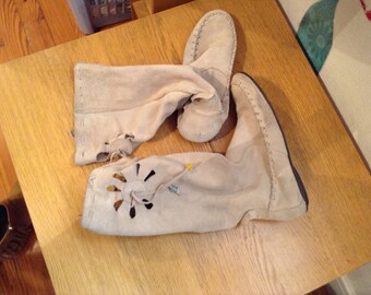 Boots mid calf suede vintage