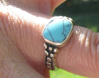 Turquoise and Sterling Silver Ring Size 5.75