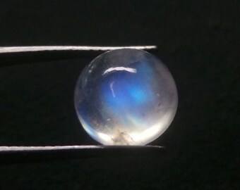 Rainbow Moonstone Round Cabochon, Natural Rainbow Moonstone Blue Flash, AAA Gemstone,Transparent Rainbow, 11x11x6 MM, 5.5 CTS