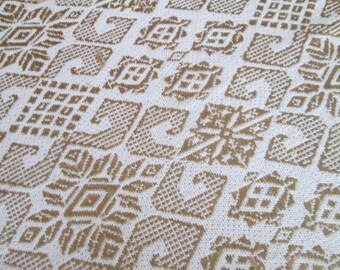 Vintage tablecloth, Old tablecloth from the time of Communism, Vintage kitchen, Retro home decoration, Gift idea, Тablecloth with fringe