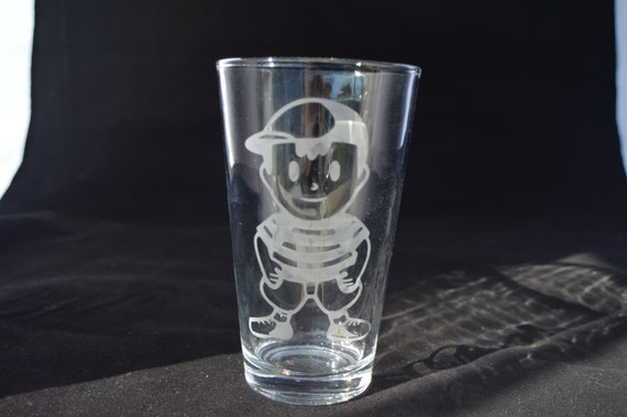 Ness Pub Glass