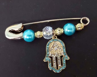Hamsa Safety Pin Jewelry//Hamsa Safety Pin Brooch//Hand of God Safety Pin//Solidarity Safety Pin//Gold Safety Pin Brooch//Beaded Safety Pin