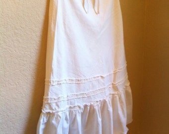 White Cotton Skirt With A Drawstring Waist
