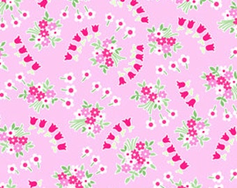 Pam Kitty Garden - Tulip Sprays on Petunia Pink