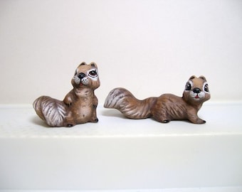 Squirrels, ceramic miniature squirrels, set of 2