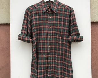 Mens plaid Green red Buttondown Shirt