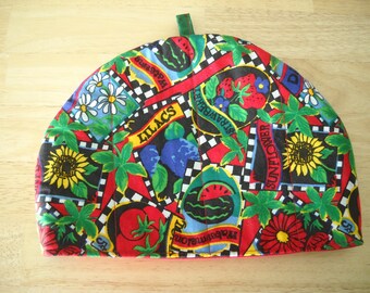 Reversible Tea cozy//Reversible Tea cosie//Quilted fabric tea cozy//Reversible Fabric tea cozy//Fruits and vegtables cozy//Bright color cozy