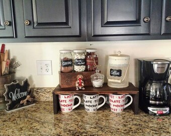 Kitchen counter shelving