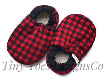 plaid baby shoes, buffalo plaid booties, baby boy booties, cloth baby shoes, baby crib shoes, plaid booties, plaid baby boy shoes, infant