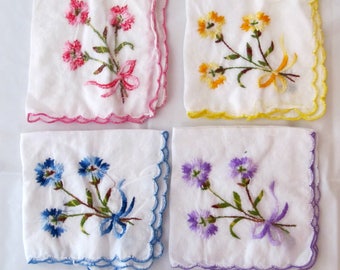 Vintage HANDKERCHIEFS _ Lot of 4 Embroidered HANKIES _ Early to mid 50s _ Colorful Flowers _ Very Good Condition VGC