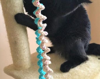 Crochet Door Knob Cat Toy