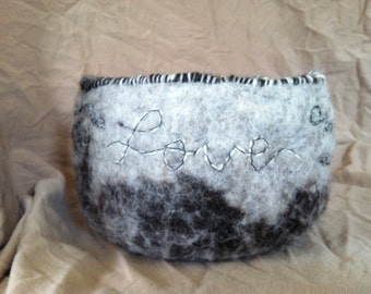 Hand Felted Scripture Bowl-Love Peace Joy