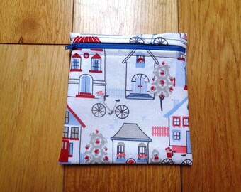 Sandwich Baggie Waterproof Lined Zip Pouch - Straw Case - Sandwich bag - Snack Bag - Bikini Bag - Lunch Bag Make Up Bag House Bicycle