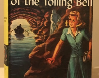 Nancy Drew - The Mystery of the Tolling Bell by Carolyn Keene - Early Picture Cover Printing